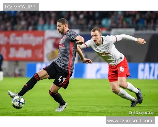 英超焦点战波尔图大胜里昂红牌事件引发全场热议与转会传闻